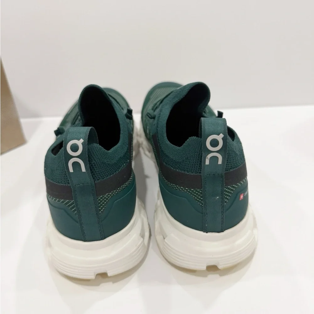 On Running Cloud 6 Versa Men’s Shoes